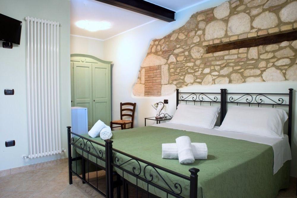 Agriturismo Il Casolare Di Nonno Mario Manoppello Экстерьер фото