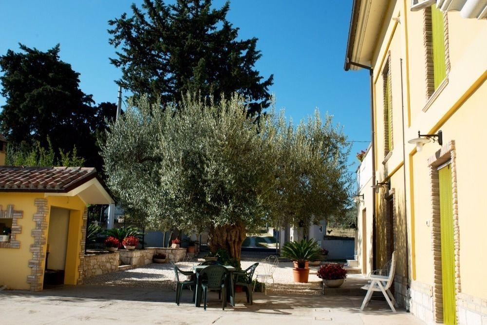 Agriturismo Il Casolare Di Nonno Mario Manoppello Экстерьер фото